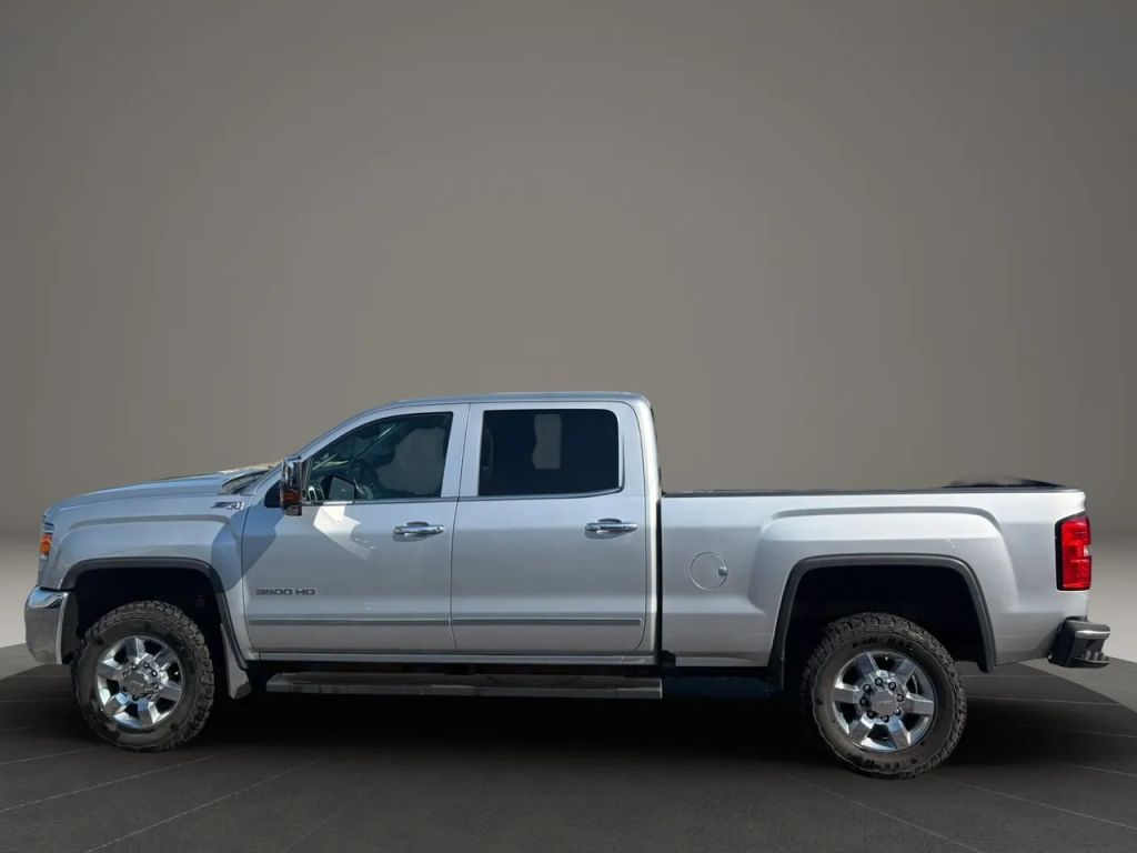 gmc sierra 3500hd 2017 1GT42XCG0HF123822 image gmc sierra 3500hd 2017 1GT42XCG0HF123822 image